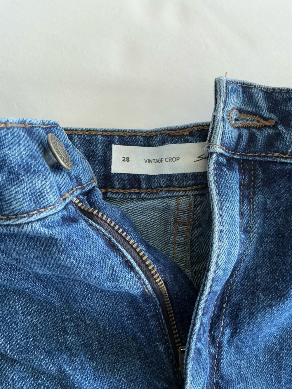 Vintage Crop Low Rise Deming Short - Picture 5 of 7